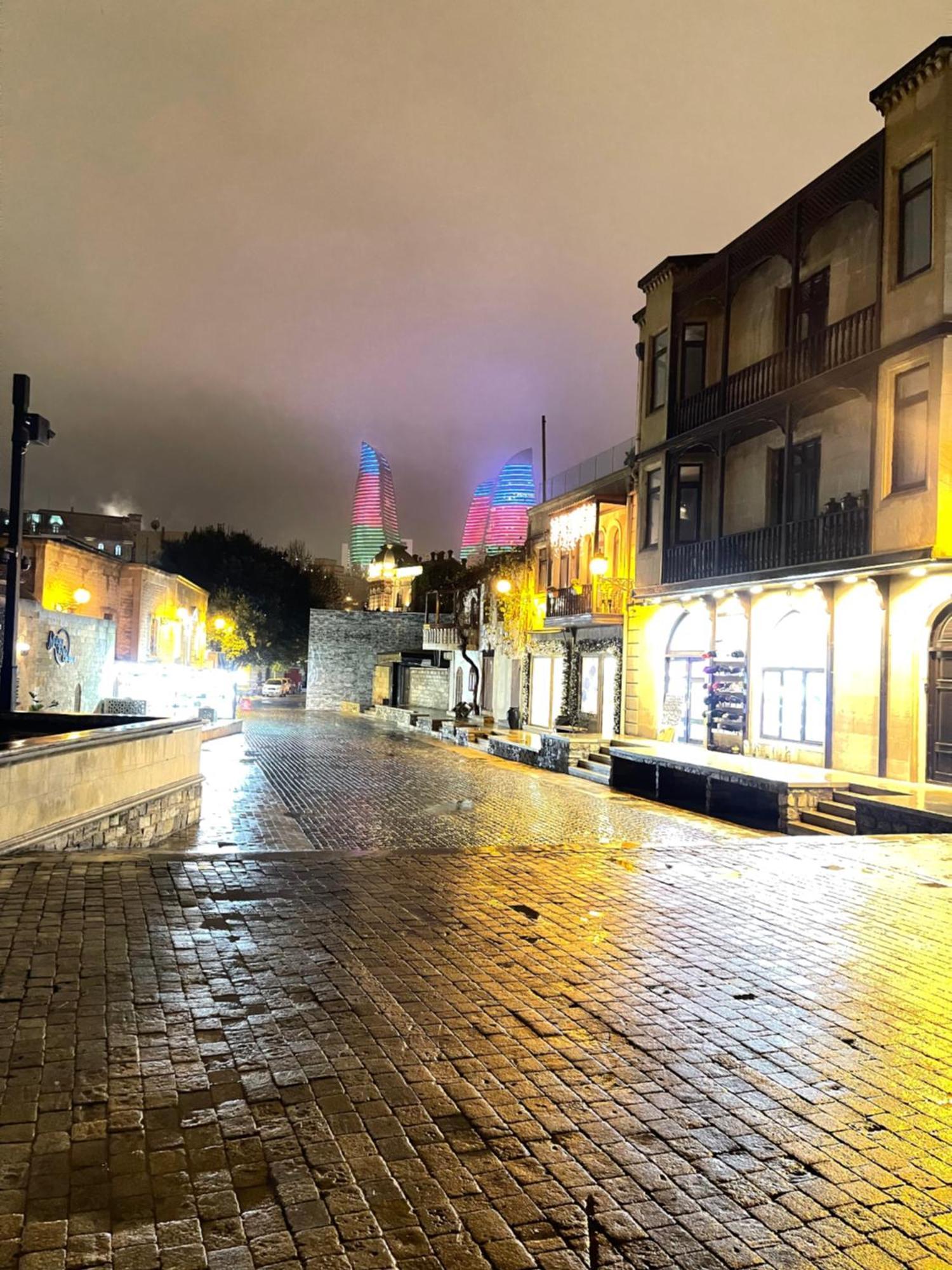 Luxury Old City Apartment Baku Exteriör bild